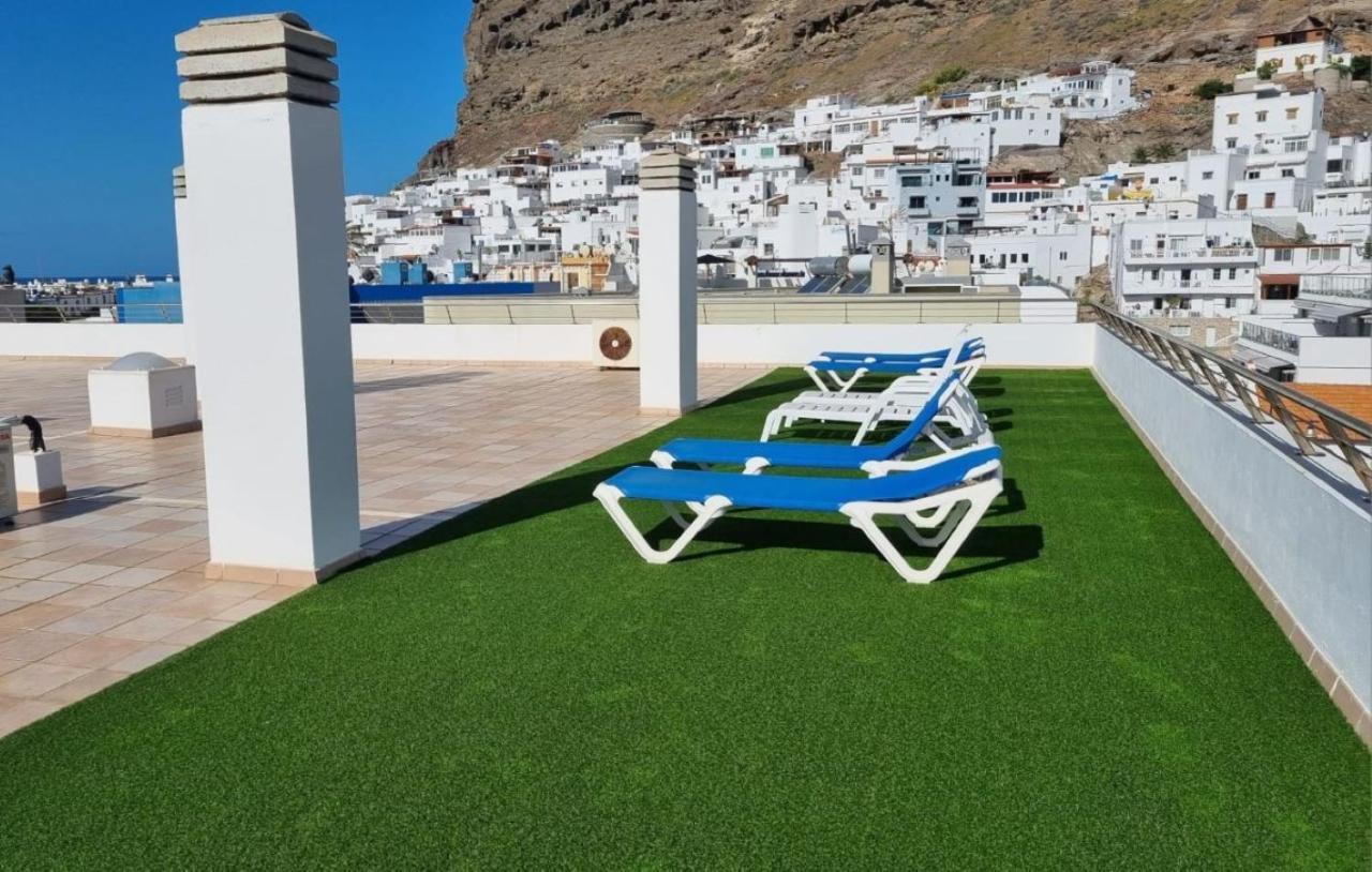 Beach Side Puerto De Mogan Exterior photo